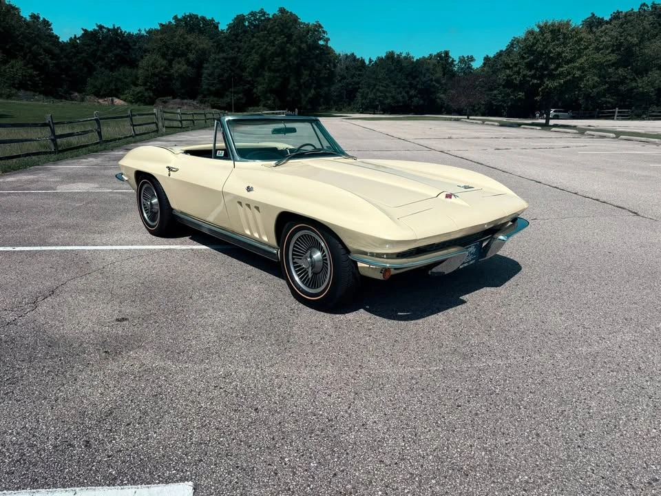1966 Chevrolet Corvette C2 - Image 5 of 20