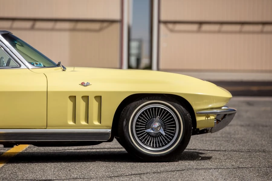 1966 Chevrolet Corvette C2 - Image 15 of 31