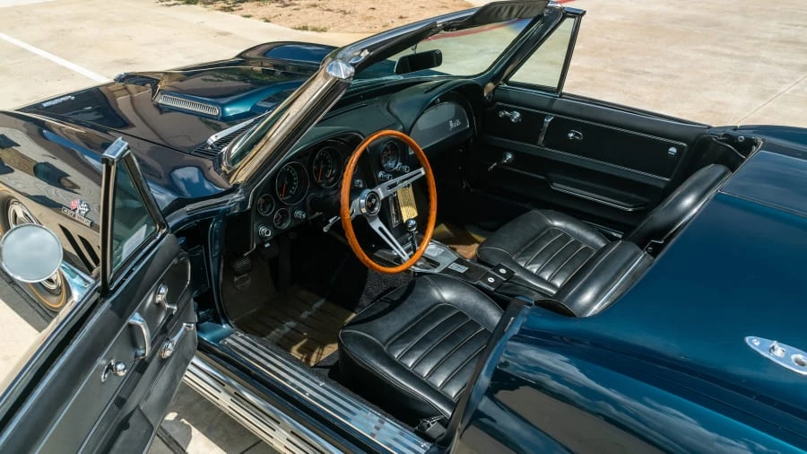 1966 Chevrolet Corvette C2 - Image 4 of 12
