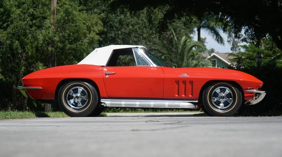 1966 Chevrolet Corvette C2 - Image 13 of 17