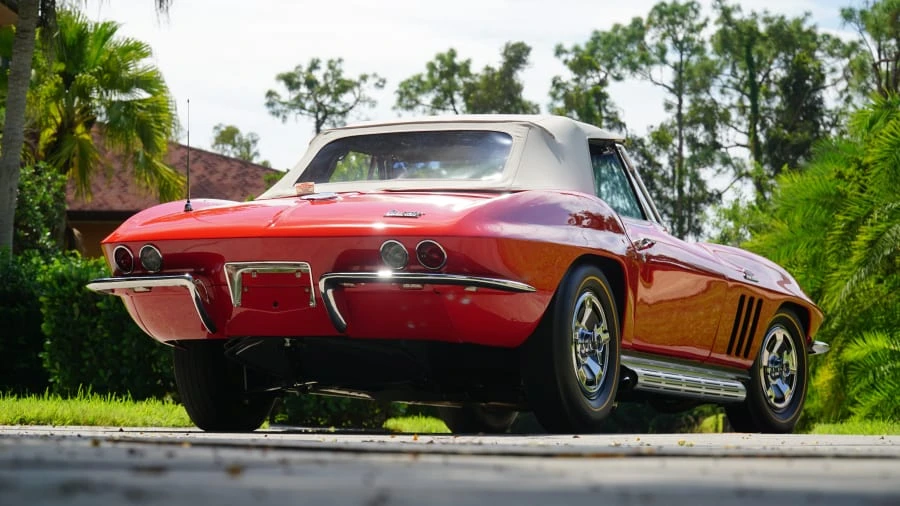 1966 Chevrolet Corvette C2 - Image 15 of 17