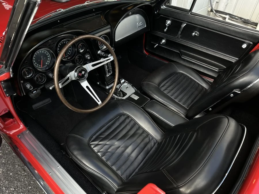 1966 Chevrolet Corvette C2 - Image 13 of 24