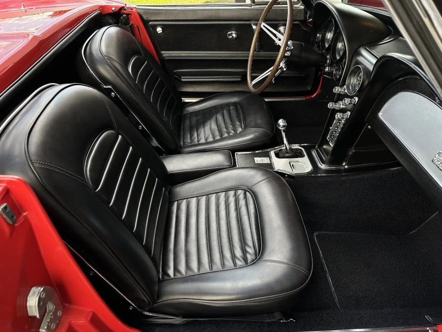 1966 Chevrolet Corvette C2 - Image 14 of 24