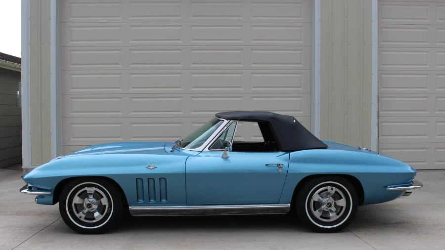 1966 Chevrolet Corvette C2 - Image 2 of 10