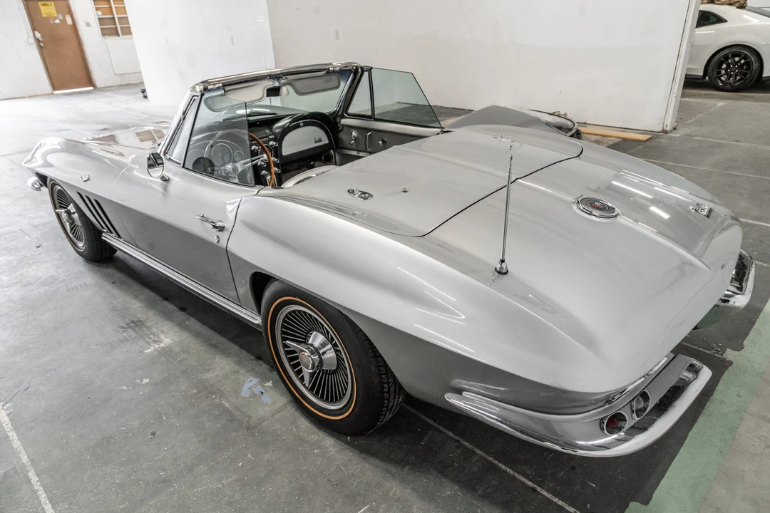 1966 Chevrolet Corvette C2 - Image 5 of 31