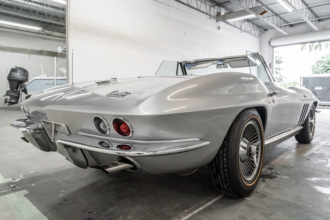 1966 Chevrolet Corvette C2 - Image 7 of 31