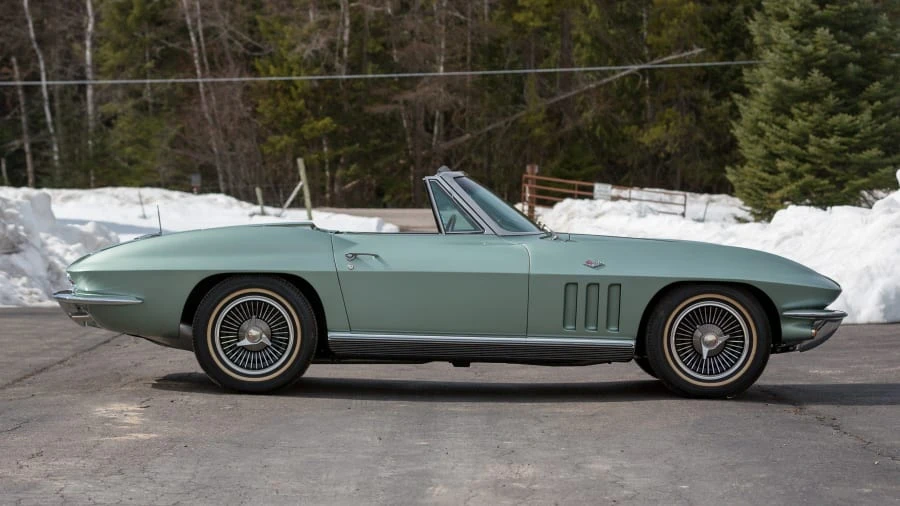 1966 Chevrolet Corvette C2 - Image 2 of 20