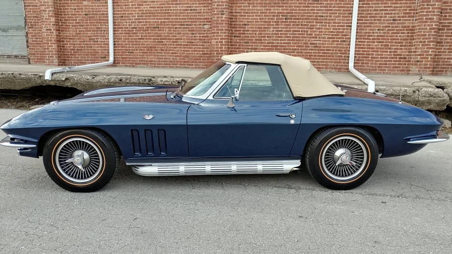 1966 Chevrolet Corvette C2 - Image 2 of 5