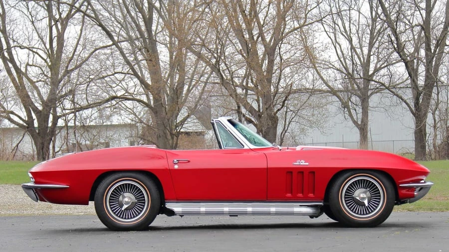 1966 Chevrolet Corvette C2 - Image 8 of 12
