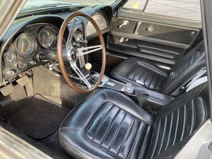 1966 Chevrolet Corvette C2 - Image 7 of 12