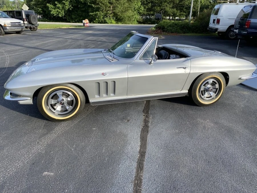 1966 Chevrolet Corvette C2 - Image 12 of 12