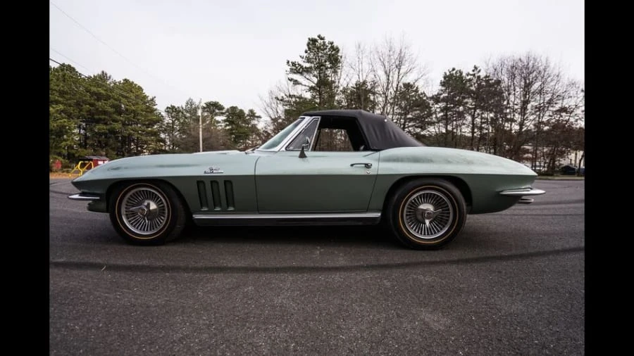 1966 Chevrolet Corvette C2 - Image 2 of 12