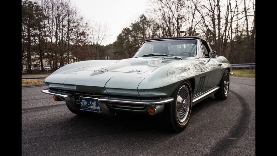 1966 Chevrolet Corvette C2 - Image 11 of 12