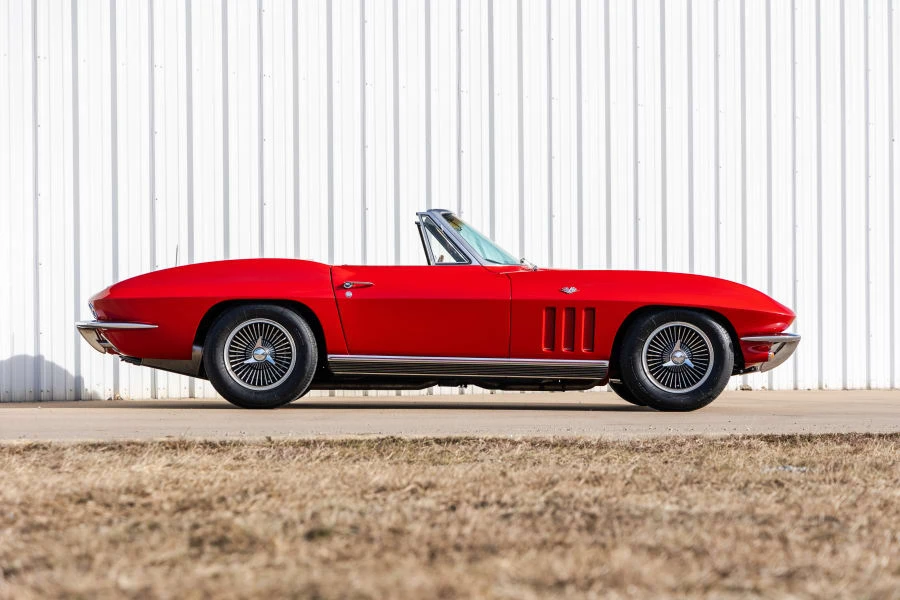 1966 Chevrolet Corvette C2 - Image 14 of 26