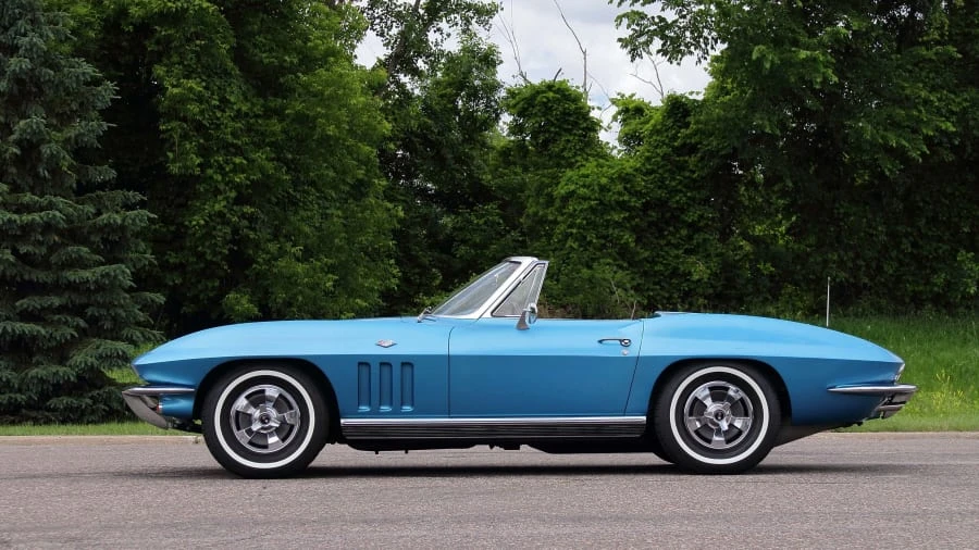 1966 Chevrolet Corvette C2 - Image 2 of 20