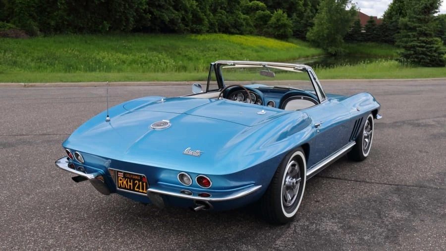 1966 Chevrolet Corvette C2 - Image 19 of 20