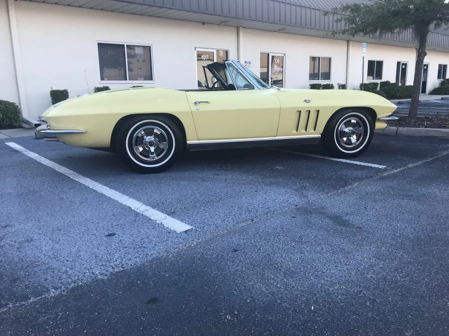 1966 Chevrolet Corvette C2 - Image 7 of 11