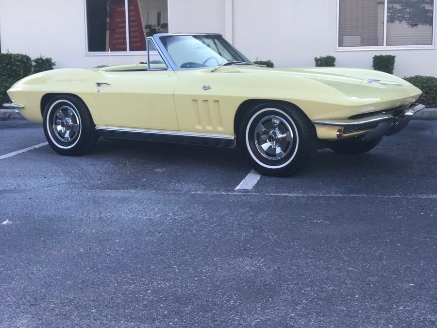 1966 Chevrolet Corvette C2 - Image 9 of 11