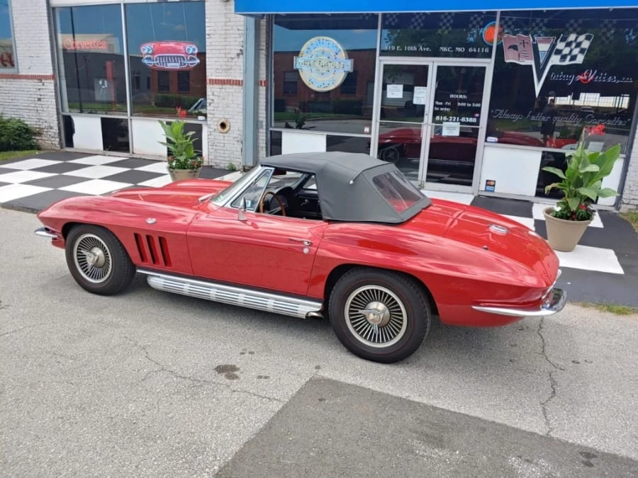 1966 Chevrolet Corvette C2 - Image 14 of 16