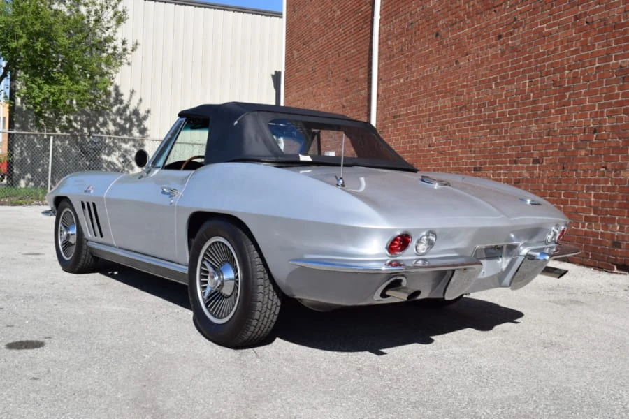 1966 Chevrolet Corvette C2 - Image 2 of 7