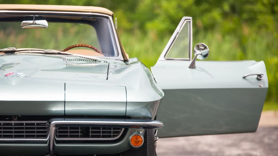 1966 Chevrolet Corvette C2 - Image 17 of 20