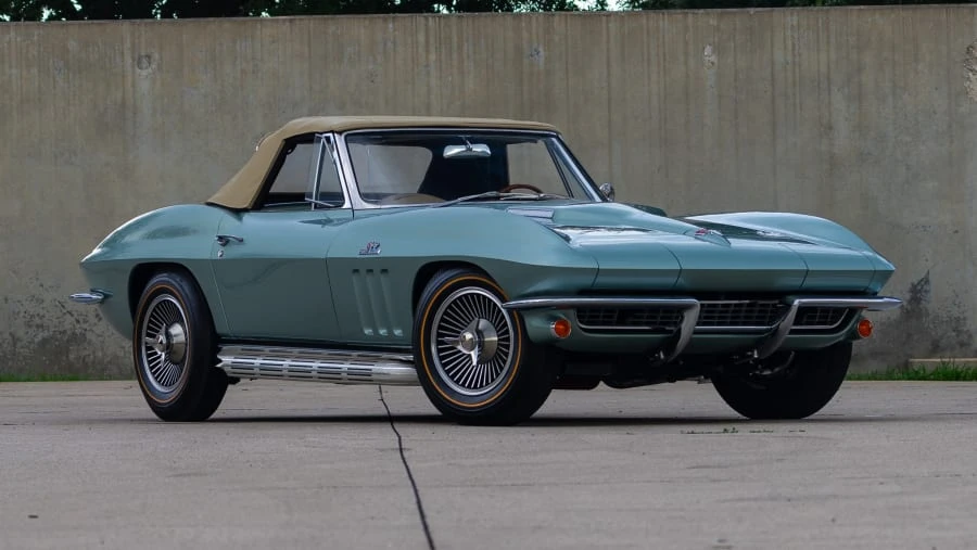 1966 Chevrolet Corvette C2 - Image 16 of 20