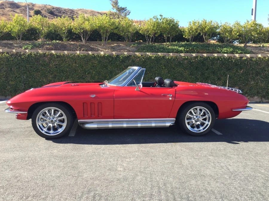 1966 Chevrolet Corvette C2 - Image 2 of 8