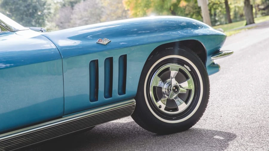 1966 Chevrolet Corvette C2 - Image 10 of 12