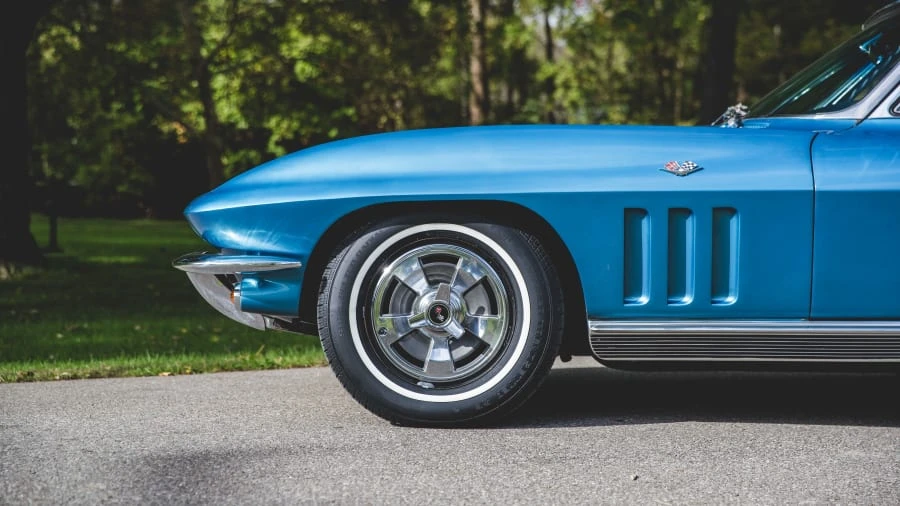 1966 Chevrolet Corvette C2 - Image 18 of 20