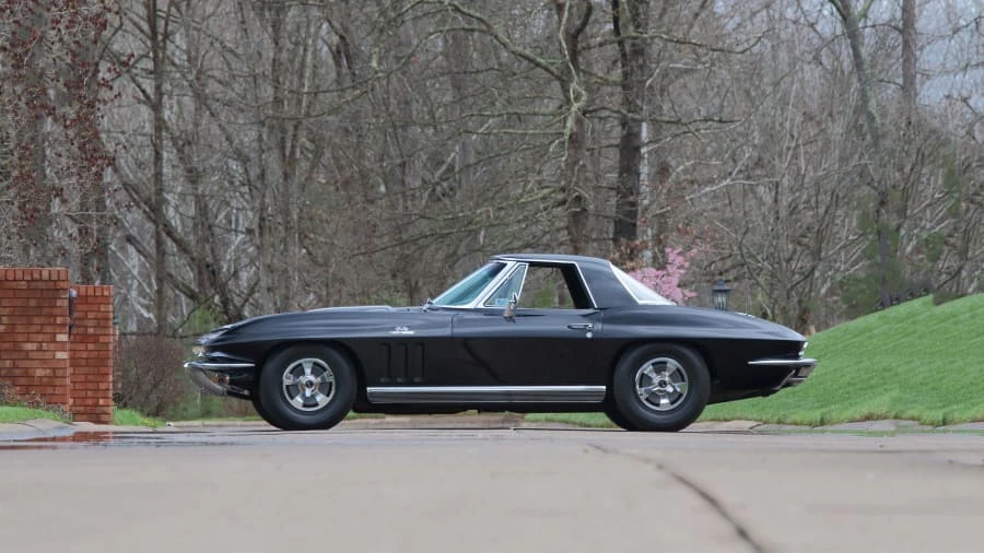 1966 Chevrolet Corvette C2 - Image 2 of 19