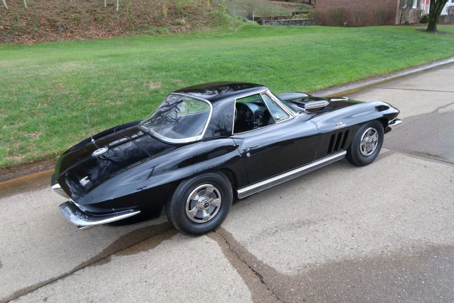 1966 Chevrolet Corvette C2 - Image 15 of 19