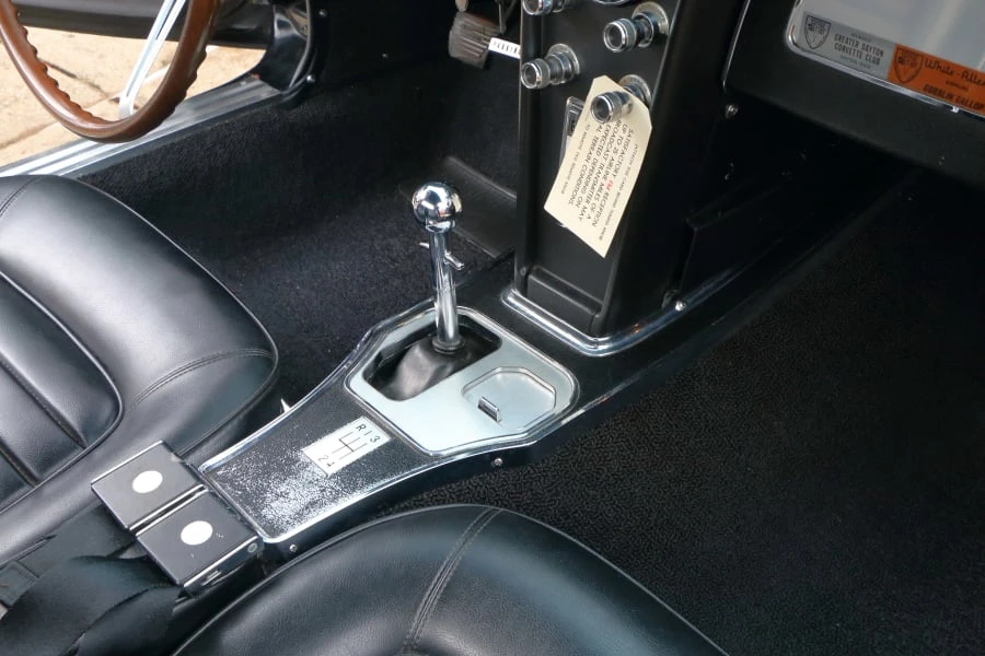 1966 Chevrolet Corvette C2 - Image 18 of 19