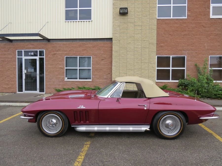 1966 Chevrolet Corvette C2 - Image 2 of 8