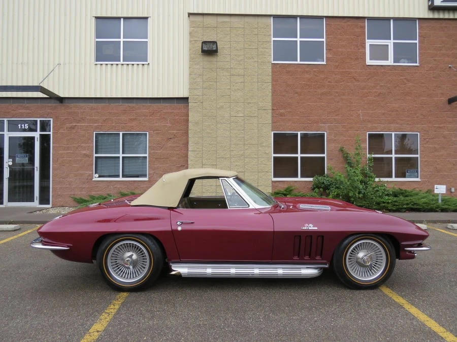 1966 Chevrolet Corvette C2 - Image 7 of 8