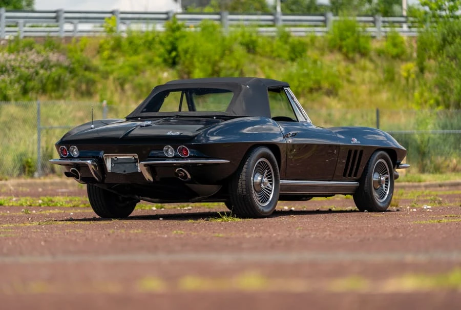 1966 Chevrolet Corvette C2 - Image 3 of 23