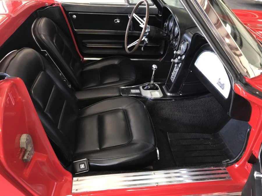 1966 Chevrolet Corvette C2 - Image 6 of 11