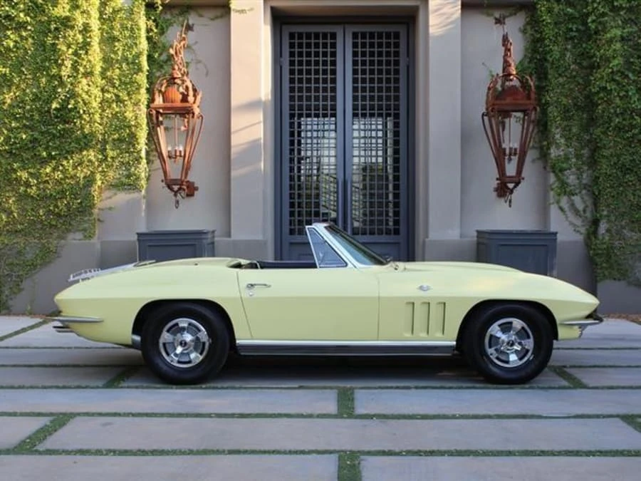 1966 Chevrolet Corvette C2 - Image 2 of 11
