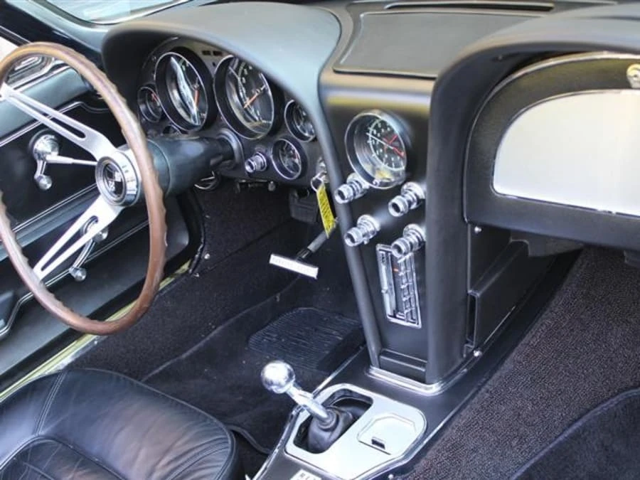 1966 Chevrolet Corvette C2 - Image 7 of 11