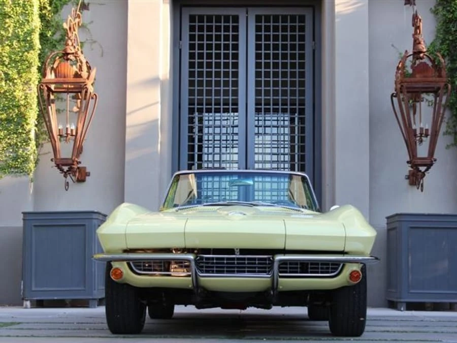 1966 Chevrolet Corvette C2 - Image 10 of 11