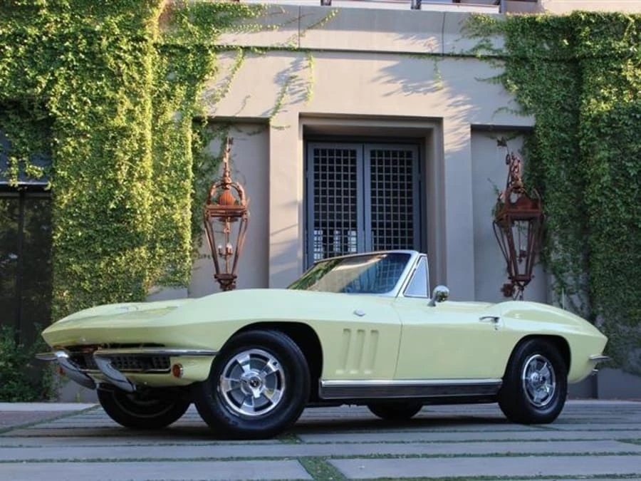 1966 Chevrolet Corvette C2 - Image 11 of 11