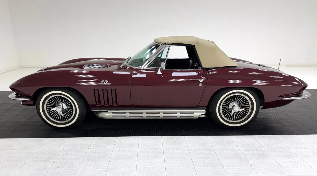 1966 Chevrolet Corvette C2 - Image 3 of 31