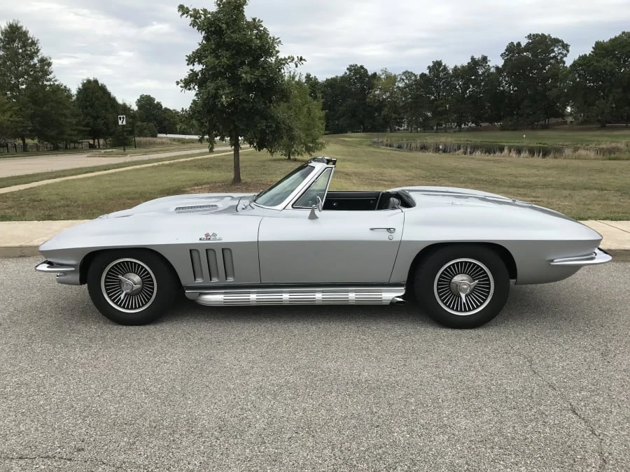 1966 Chevrolet Corvette C2 - Image 2 of 7