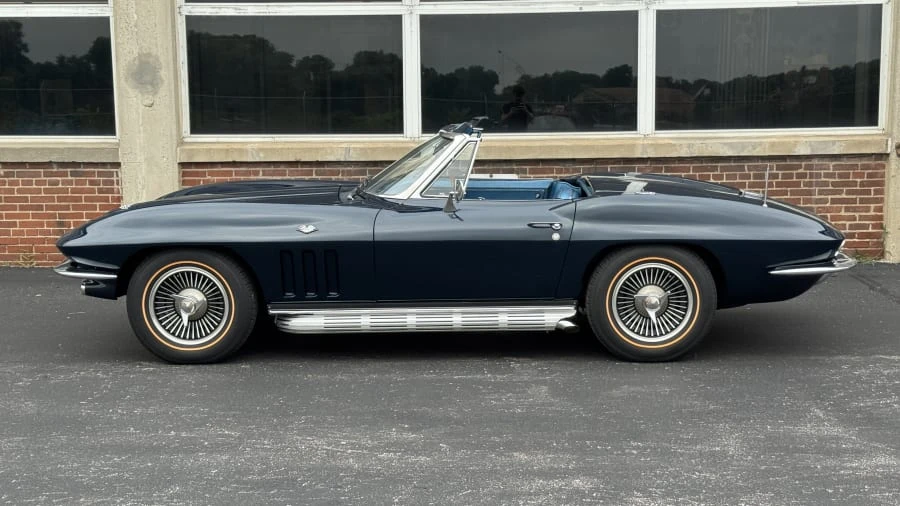 1966 Chevrolet Corvette C2 - Image 2 of 12
