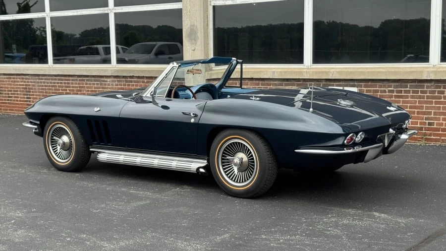 1966 Chevrolet Corvette C2 - Image 3 of 12