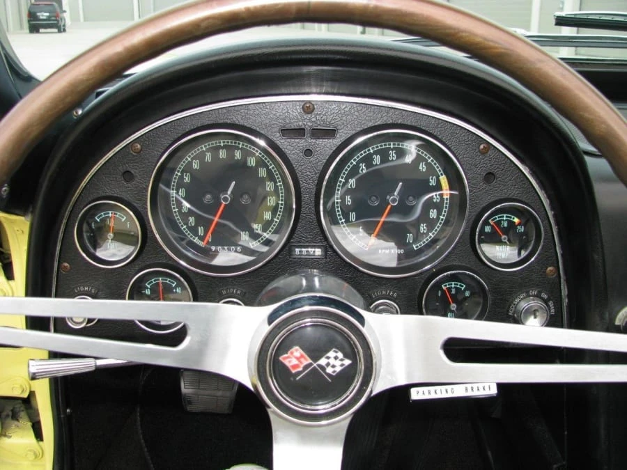 1966 Chevrolet Corvette C2 - Image 4 of 12