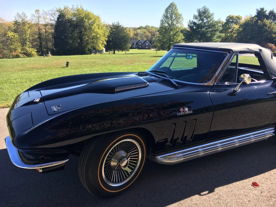 1966 Chevrolet Corvette C2 - Image 11 of 12