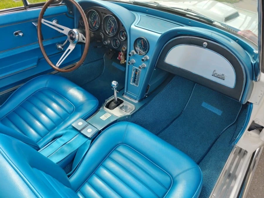 1966 Chevrolet Corvette C2 - Image 4 of 17