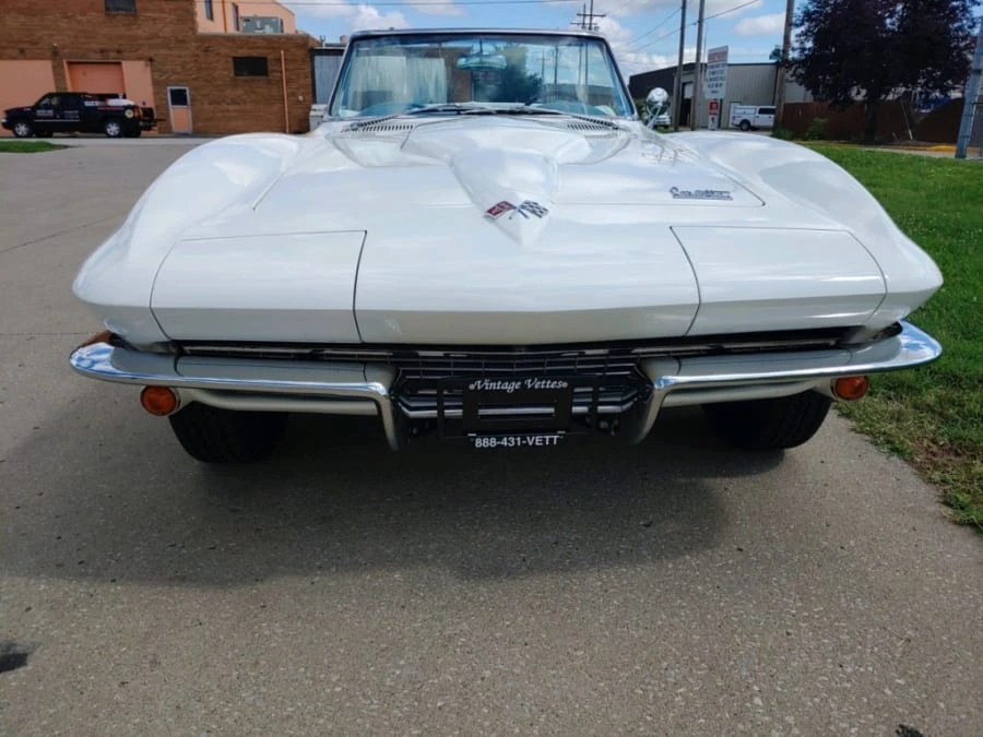 1966 Chevrolet Corvette C2 - Image 15 of 17