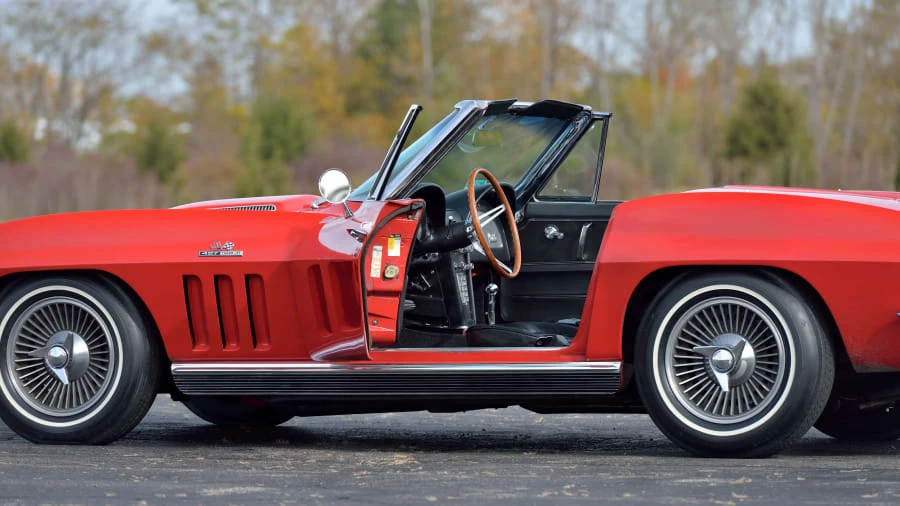 1966 Chevrolet Corvette C2 - Image 18 of 20