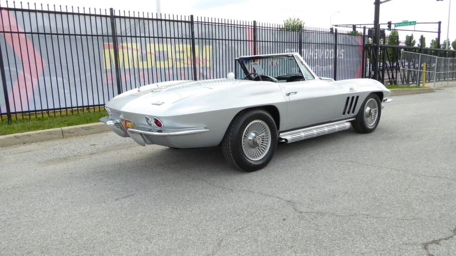 1966 Chevrolet Corvette C2 - Image 3 of 12